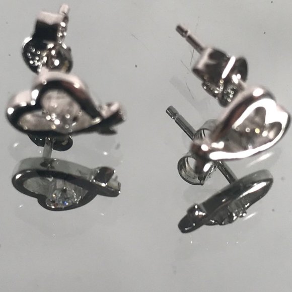 NWT Sterling Silver 925 Heart Earrings Gift Deadstock Vintage Studs Tiffany - Picture 5 of 7